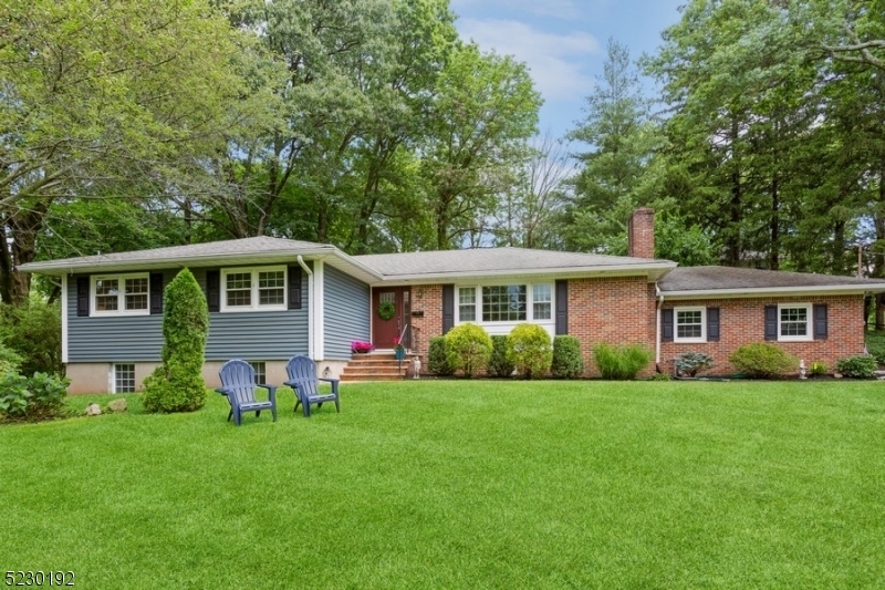 Property Photo:  175 North Ave  NJ 07023 