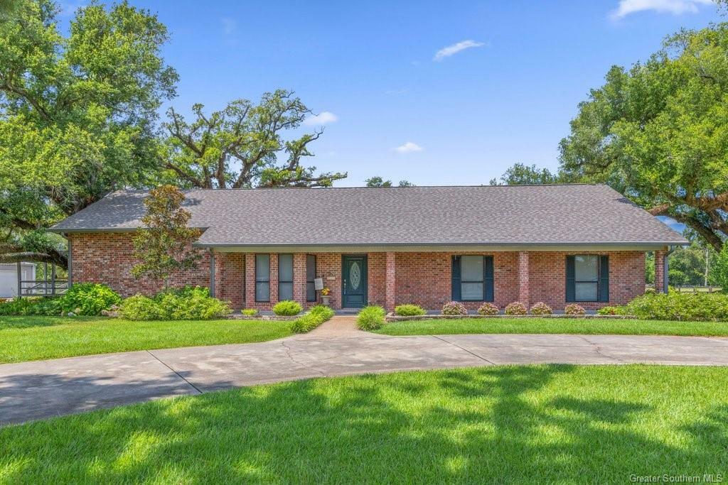 Property Photo:  3527 Quibodeaux Road B  LA 70663 