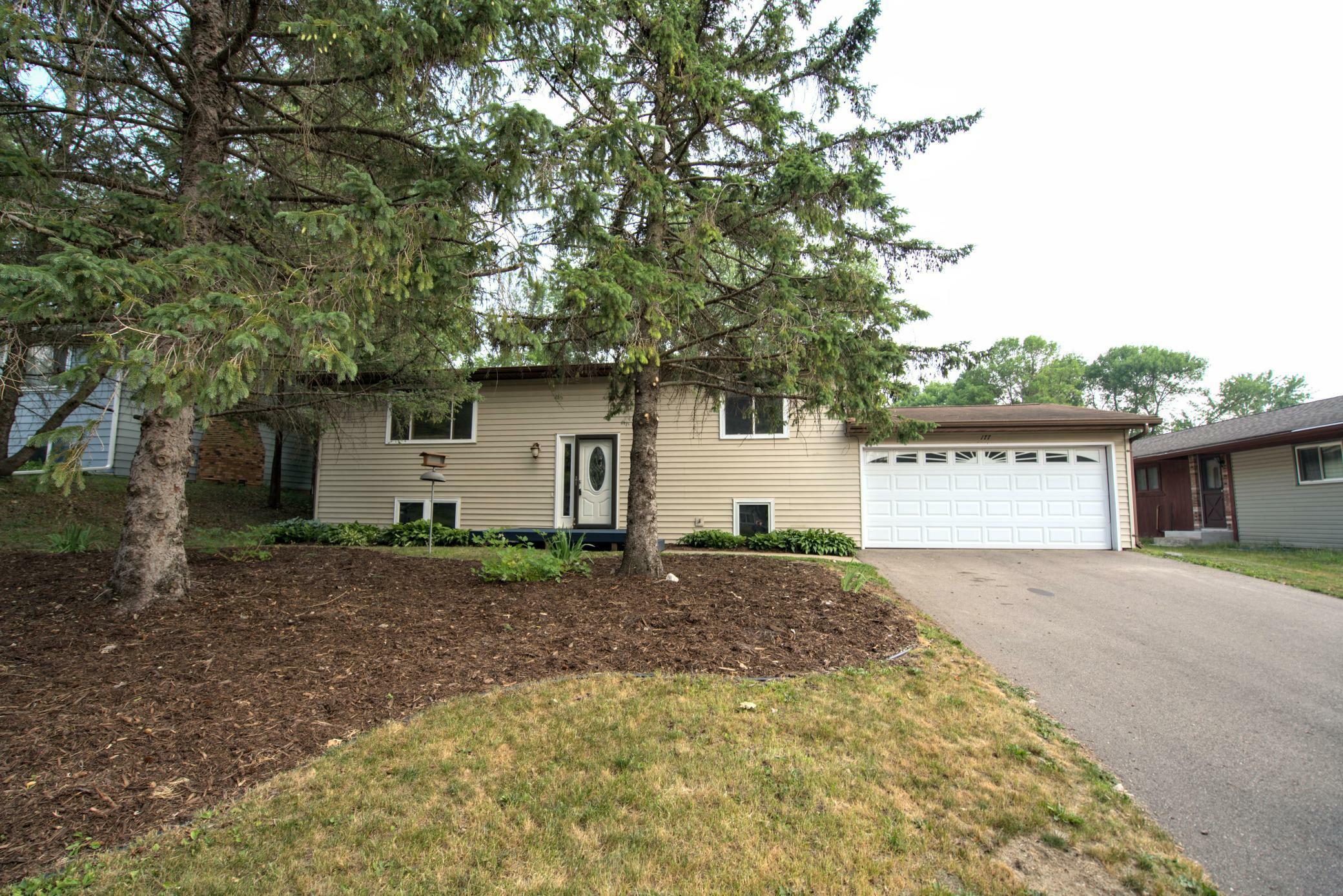 Property Photo: 177 Highwood Drive MN 55318