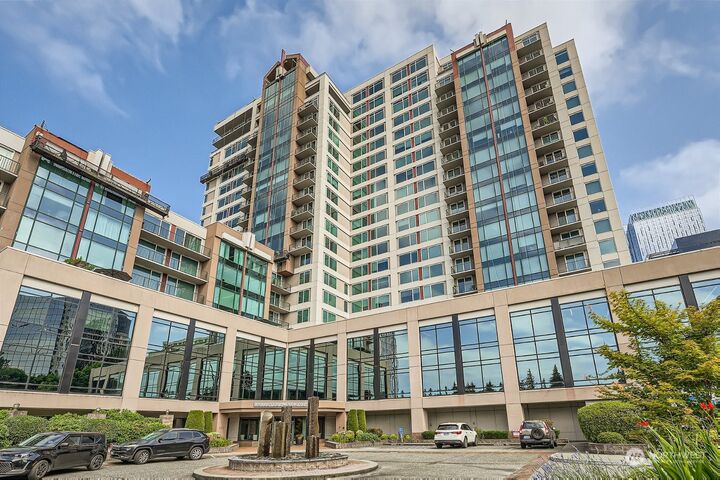 177 107th Avenue NE 1802  Bellevue WA 98004 photo