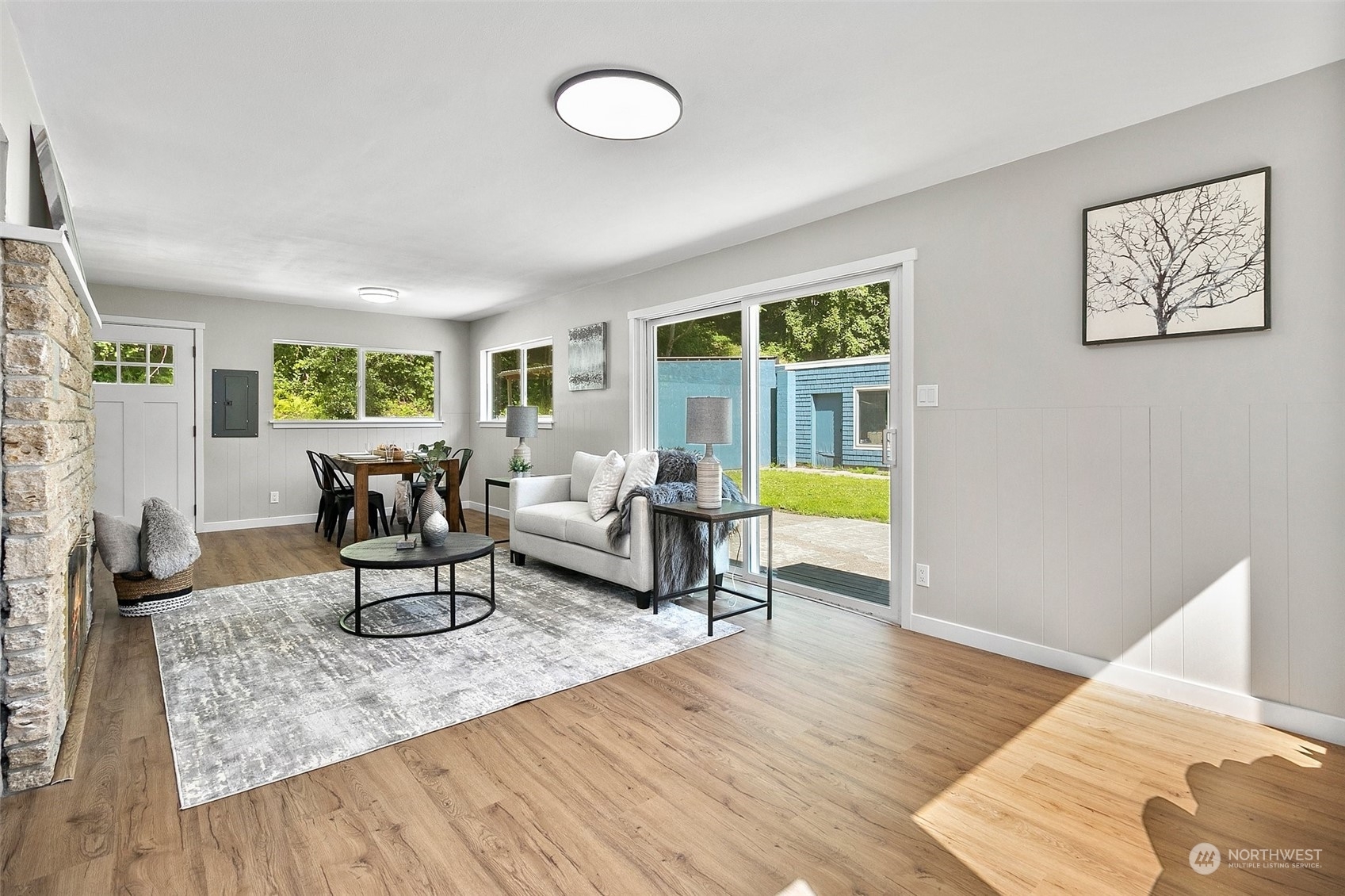Property Photo: 7119 Highland Park Way SW WA 98106