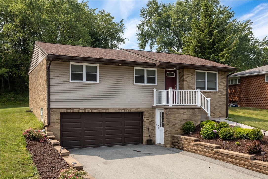 Property Photo:  1768 Diane Merle Dr  PA 15642 