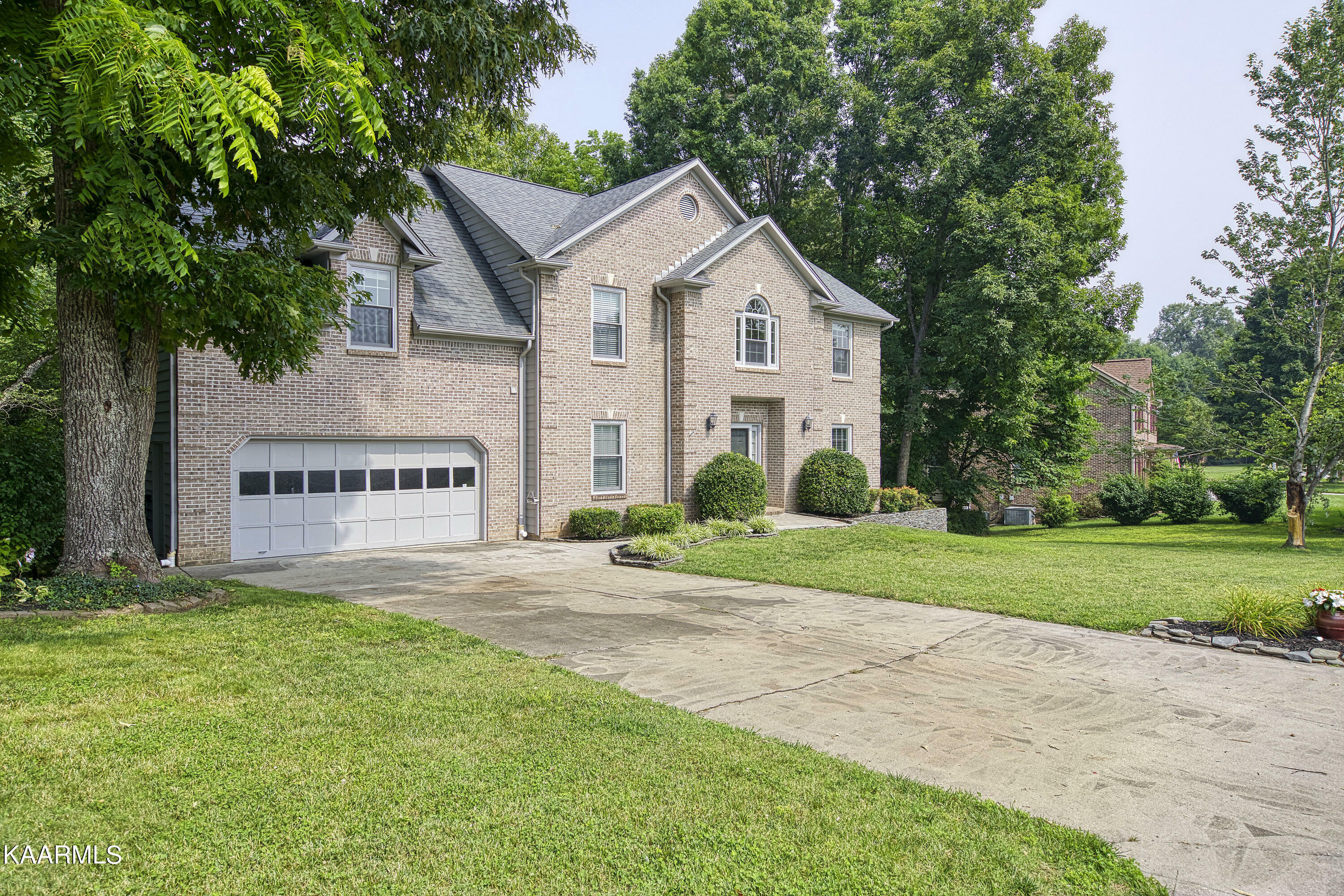 Property Photo: 12629 Red Canyon Rd TN 37934