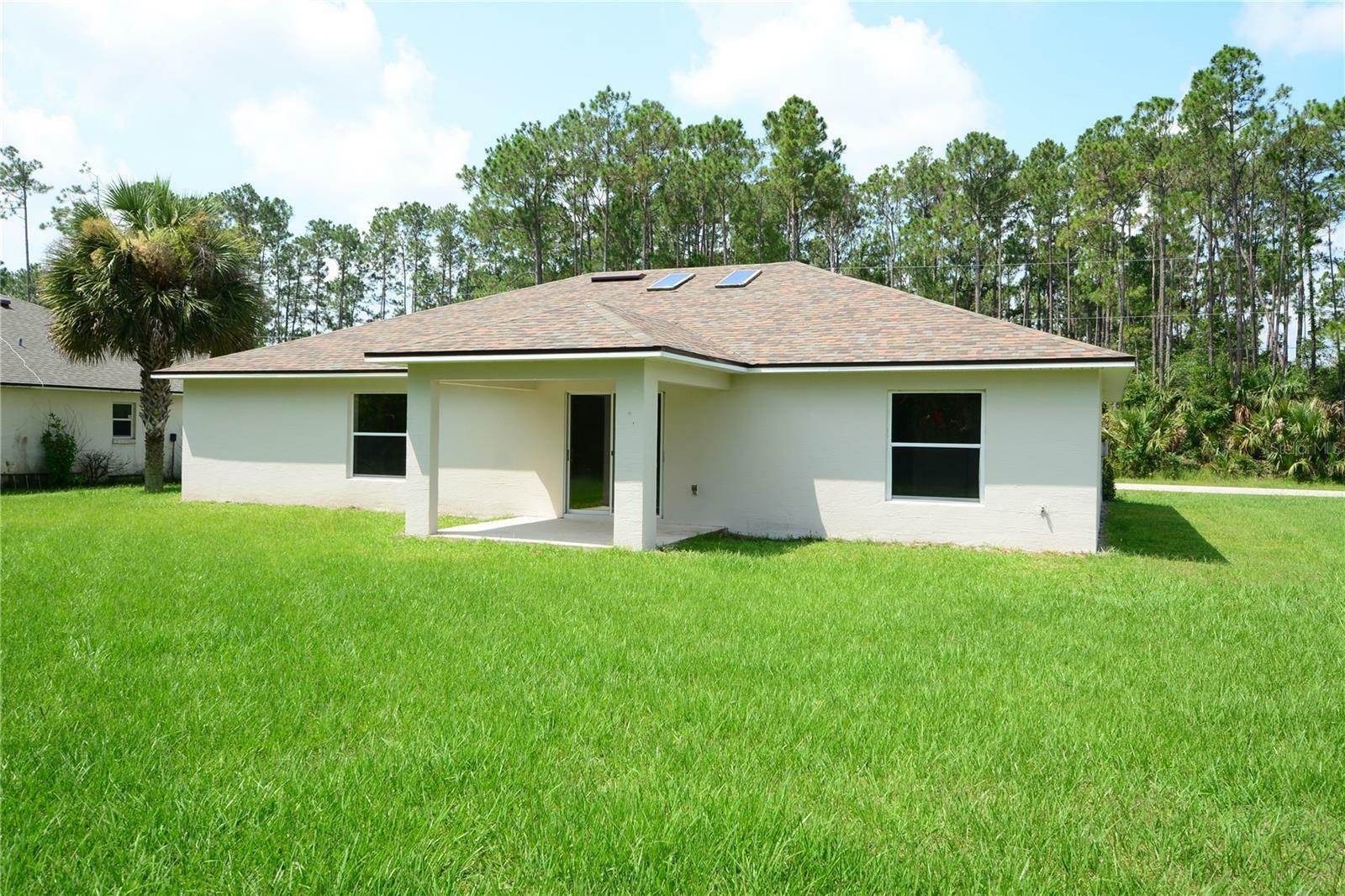 Property Photo:  47 Pin Oak Drive  FL 32164 