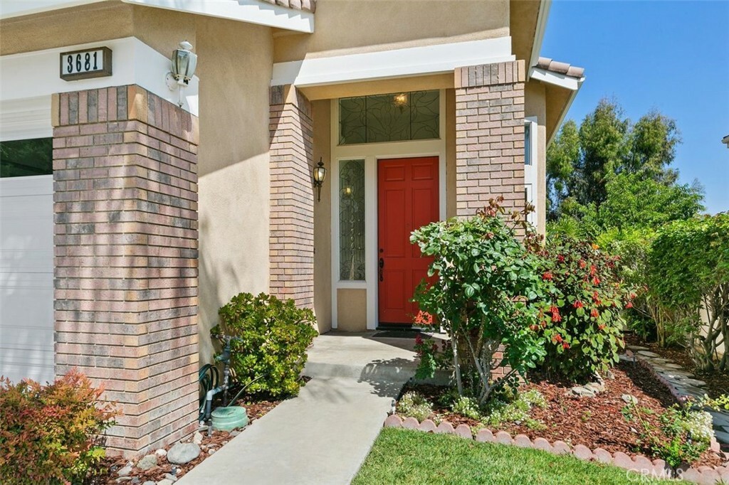 Property Photo:  3681 Alvarado Circle  CA 92882 