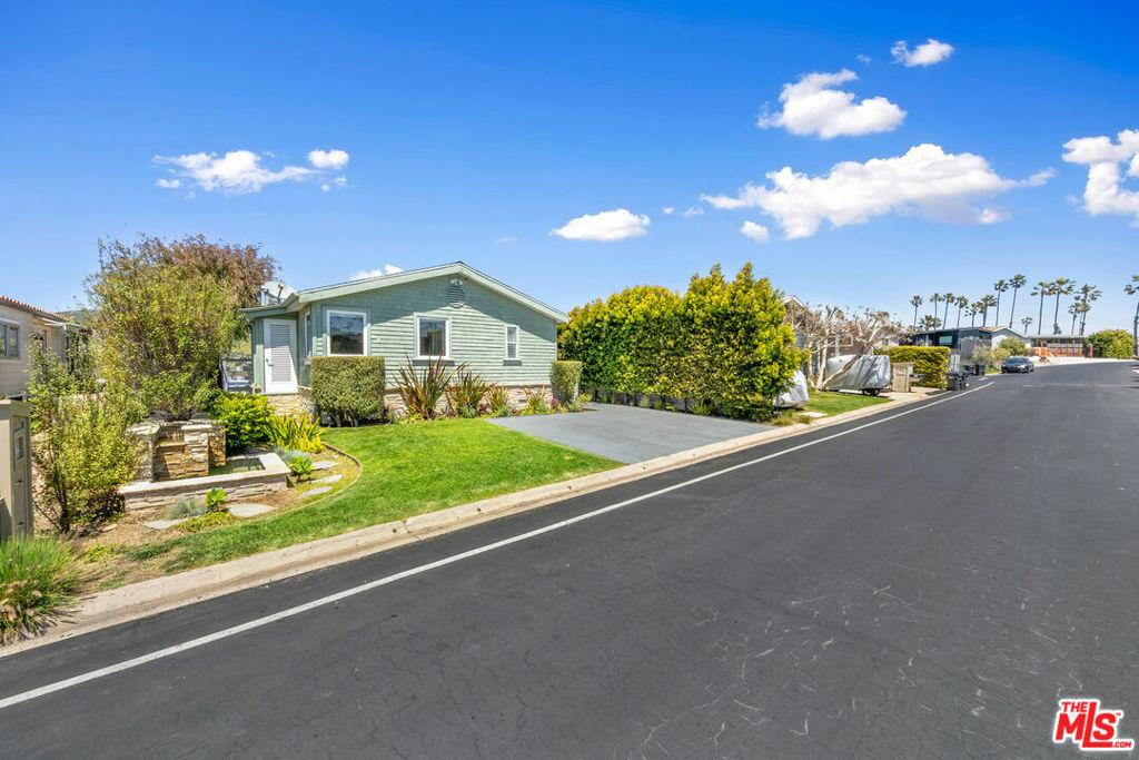 Property Photo:  29500 Heathercliff Road 197  CA 90265 