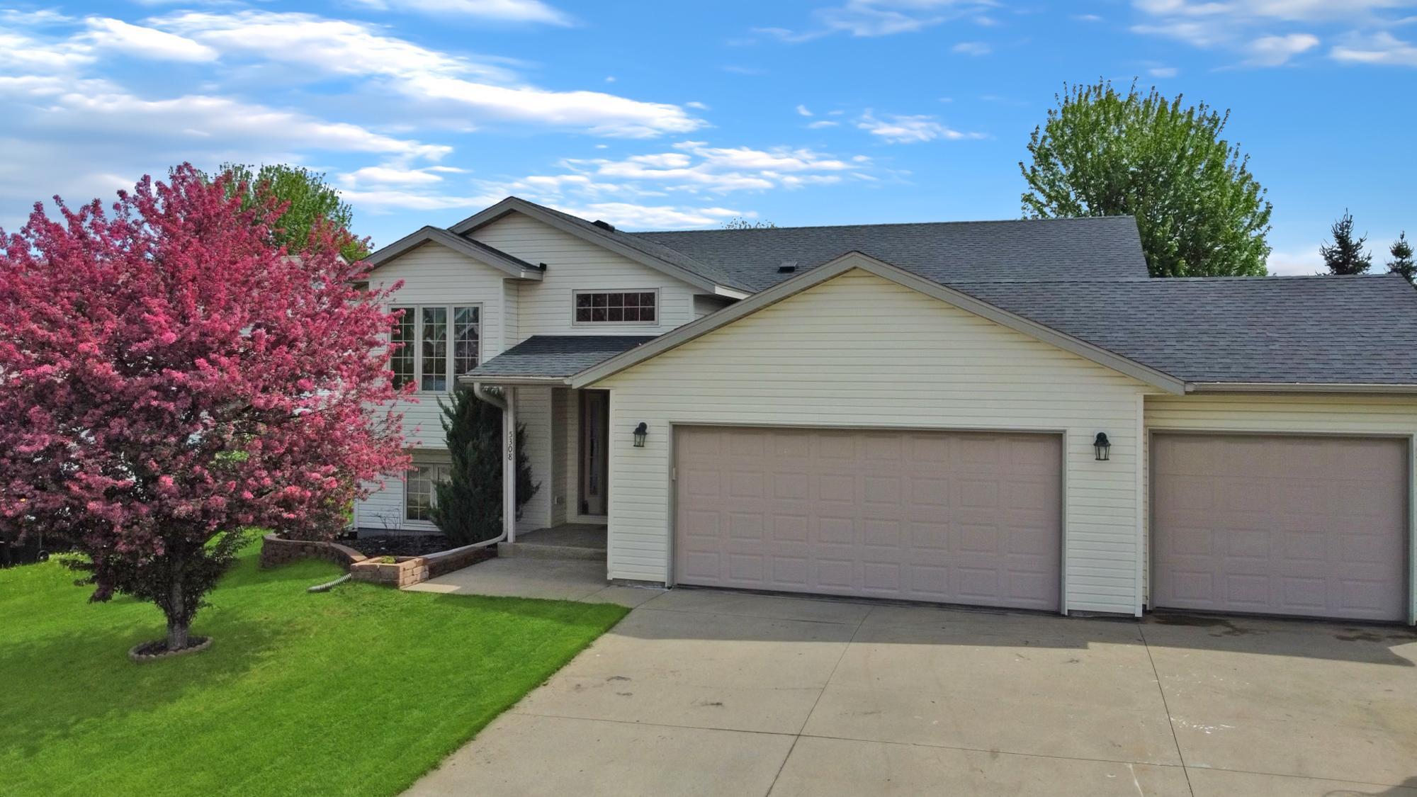Property Photo: 5308 54th Avenue NW MN 55901