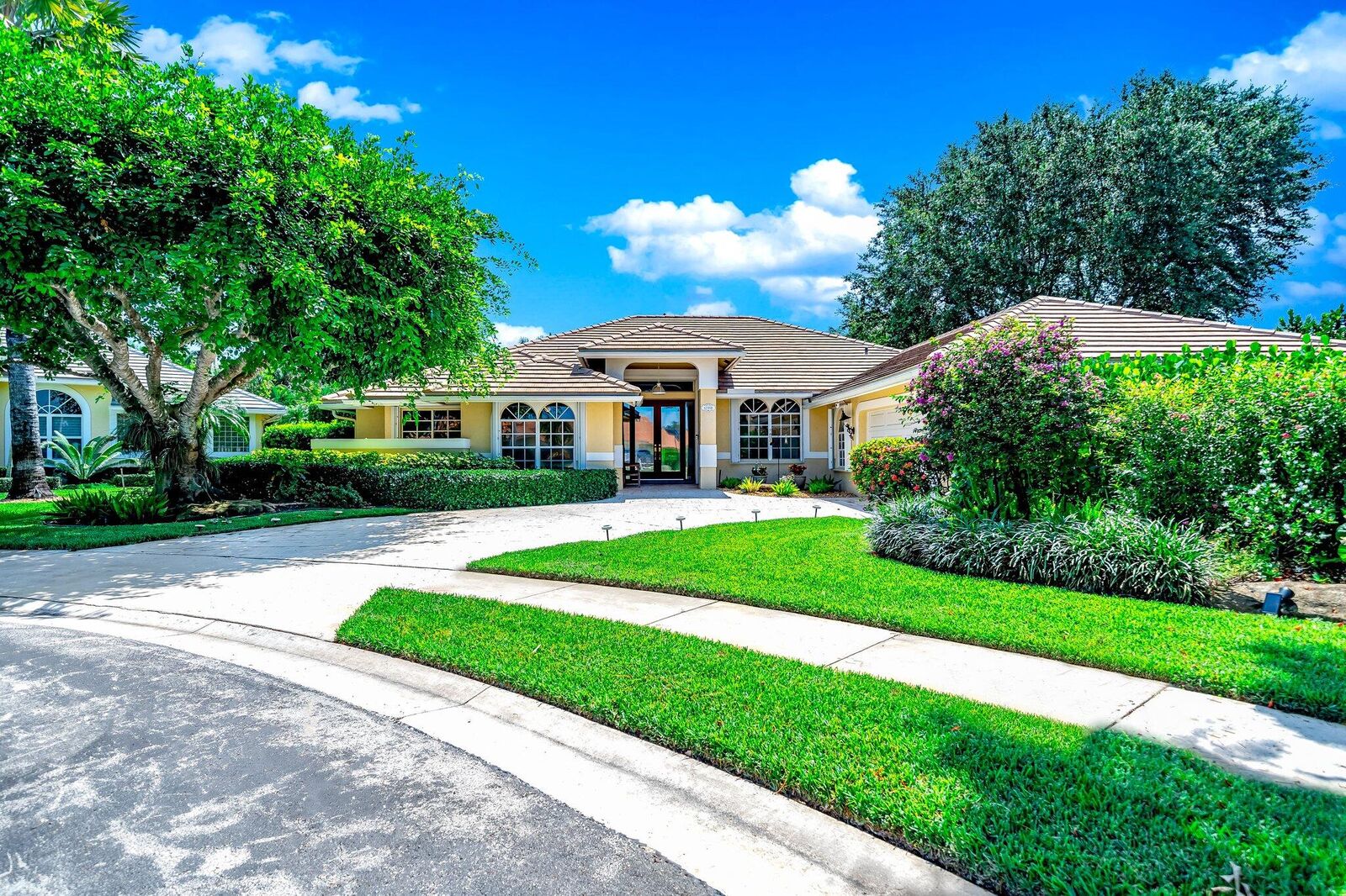 Property Photo: 12908 Cocoa Pine Drive FL 33436
