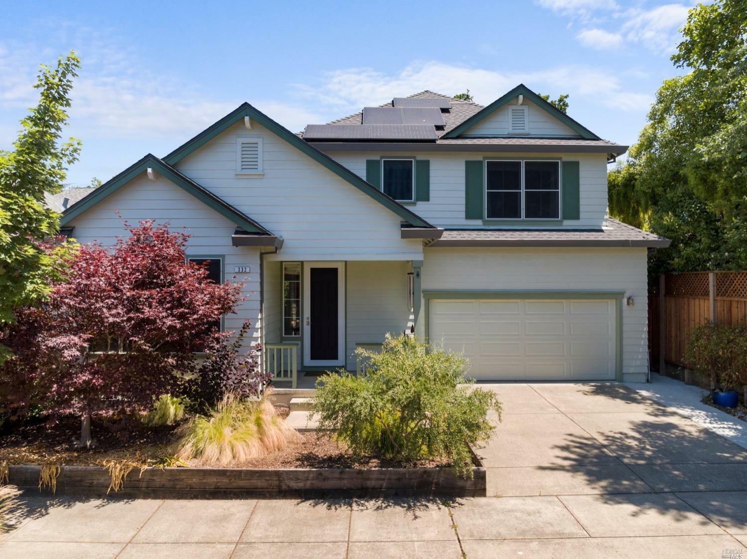 Property Photo:  332 Hansbery Way  CA 95409 