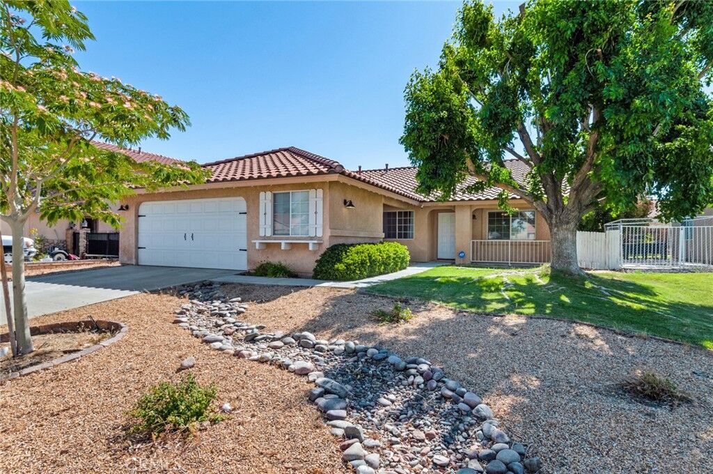 Property Photo: 13011 High Crest Street CA 92395