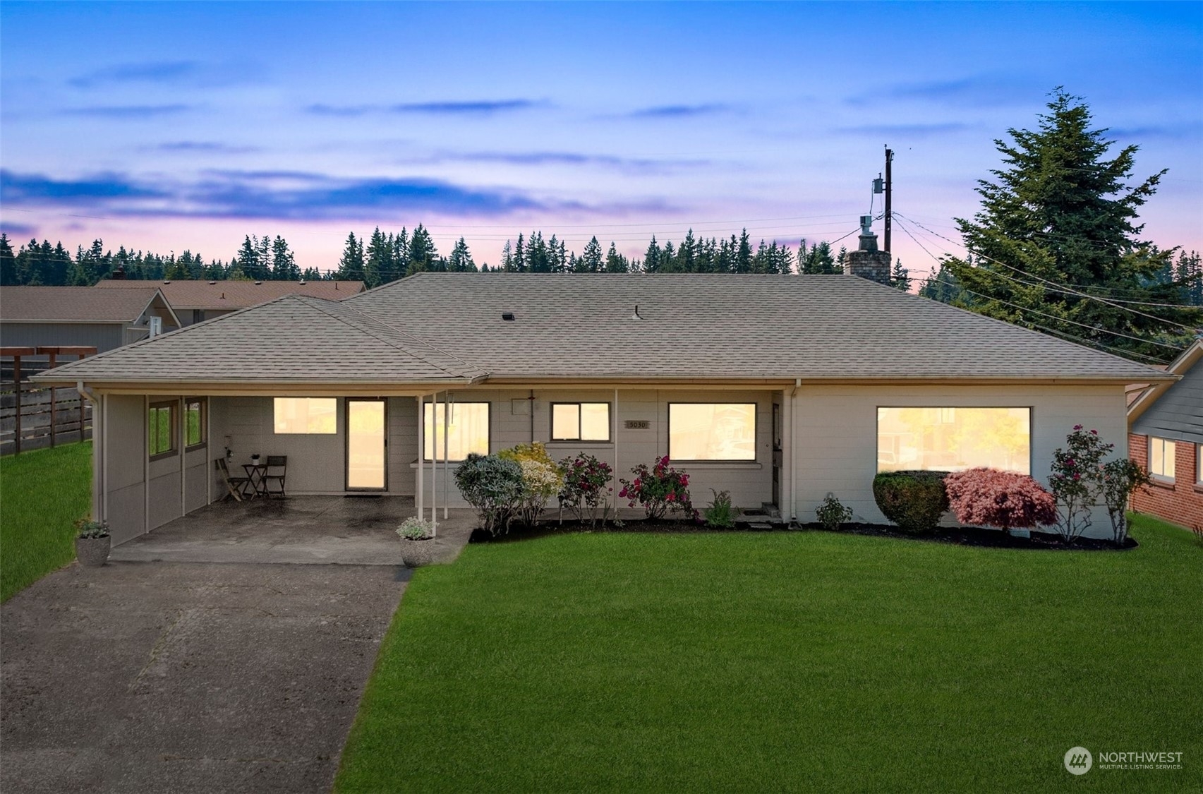 Property Photo: 5030 Delaware Avenue WA 98203