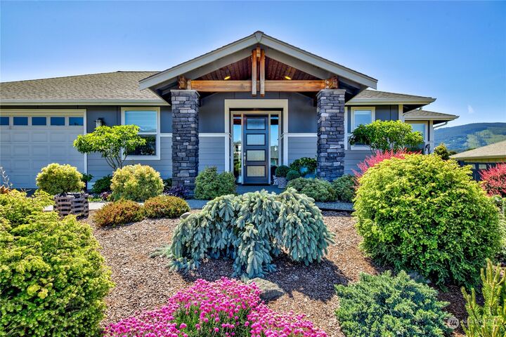 Property Photo:  50 Ridgecrest Court  WA 98382 