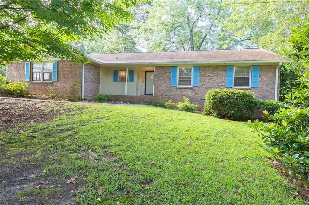 Property Photo: 2843 Williams Place GA 30078