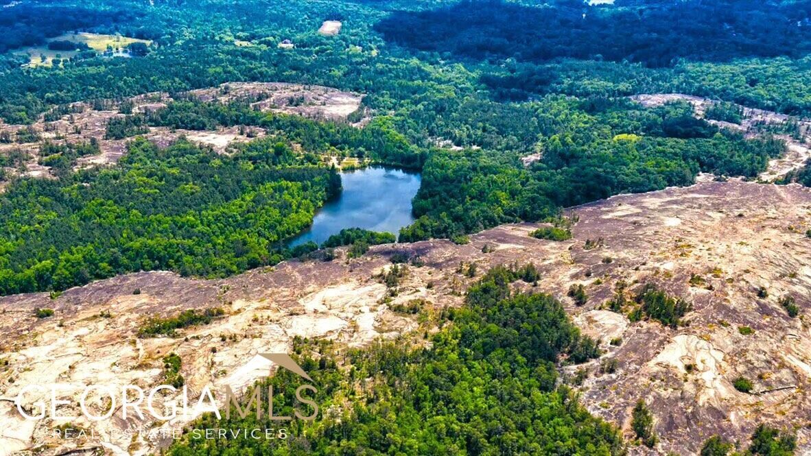 Property Photo:  4078 Audrey Lane  GA 30038 