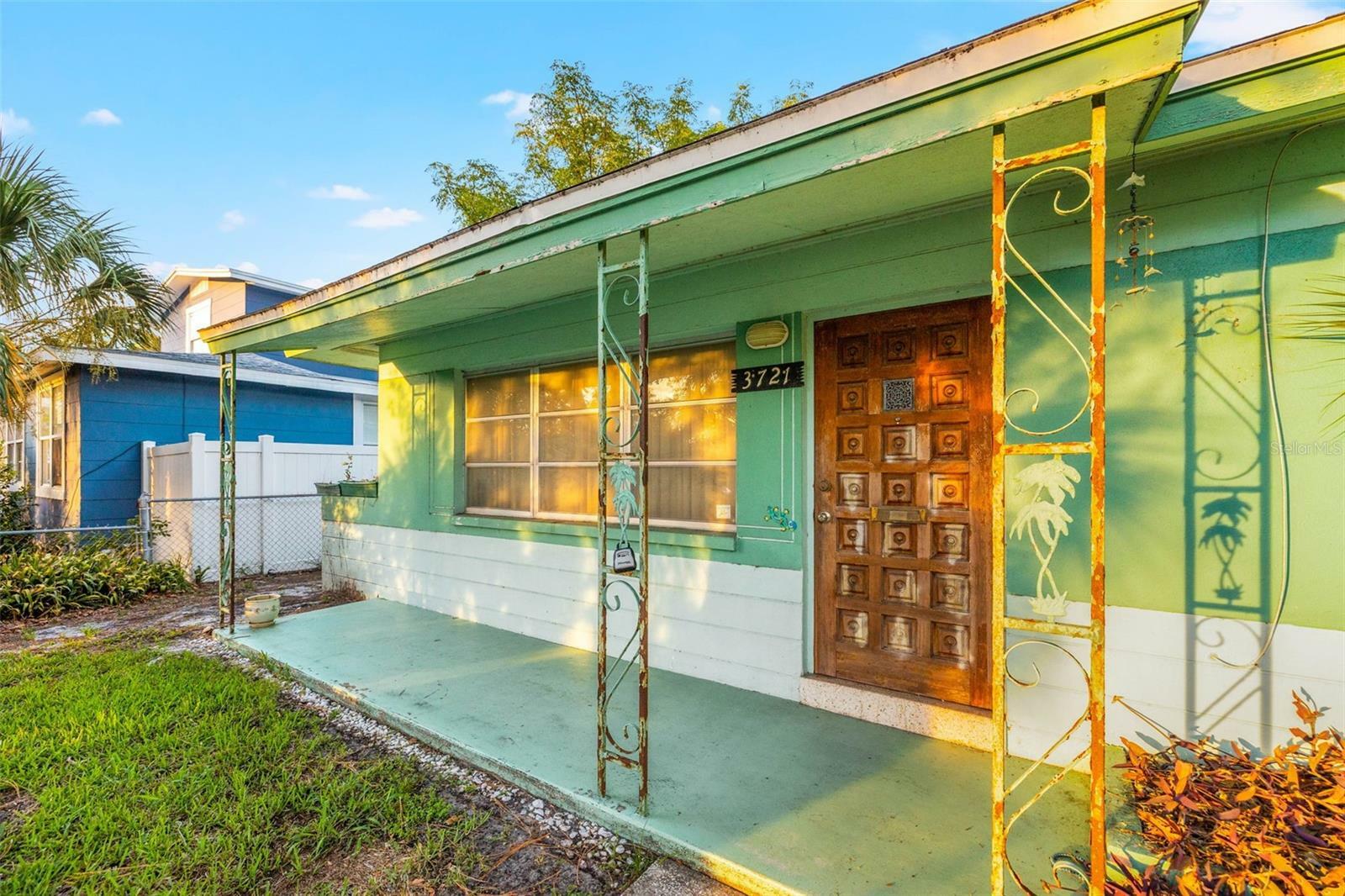 Property Photo: 3721 38th Street N FL 33713
