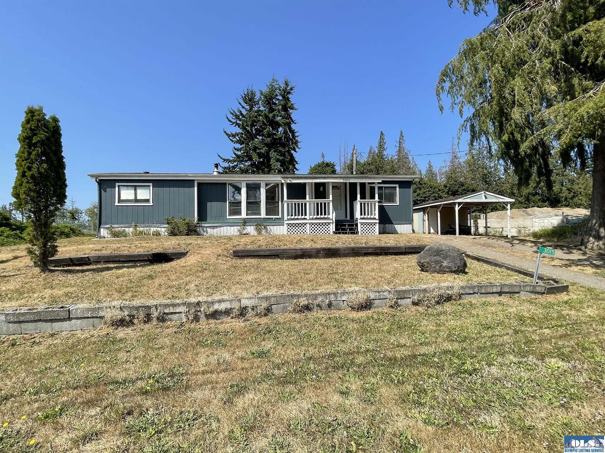Property Photo: 3015 E Myrtle Street WA 98362
