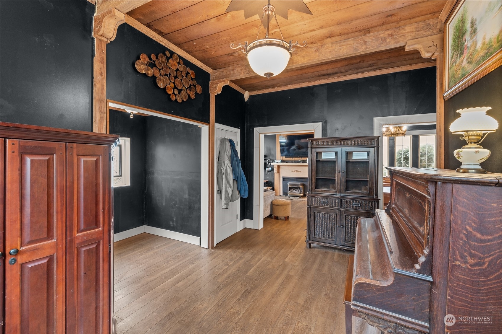 Property Photo: 420 W 6th Street WA 98520