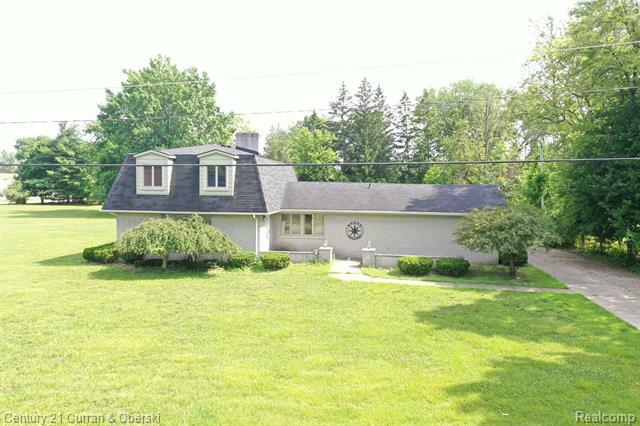 Property Photo:  38945 Glenwood Road  MI 48184 