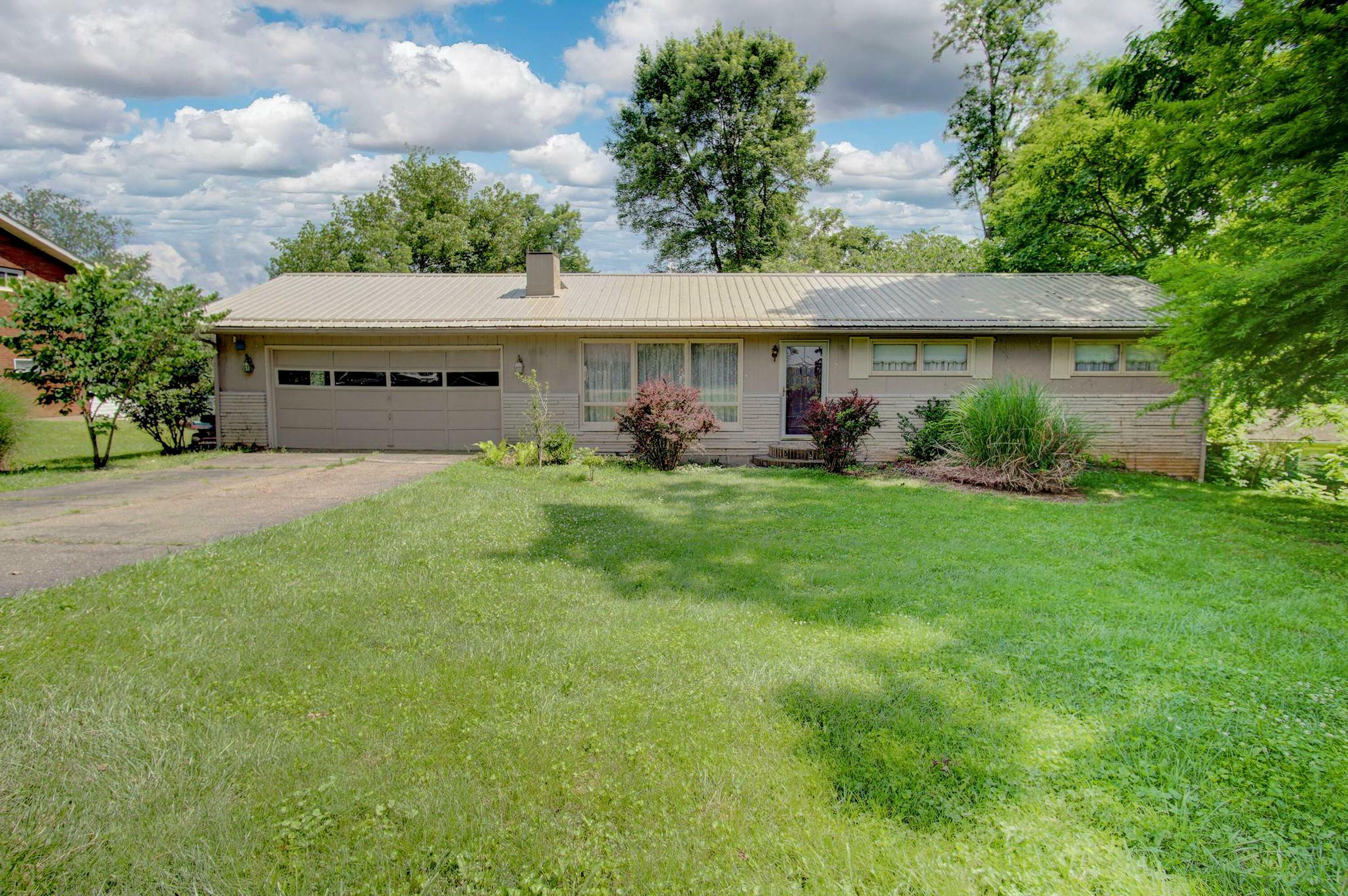 Property Photo: 2257 Dunzweiler Drive OH 43701