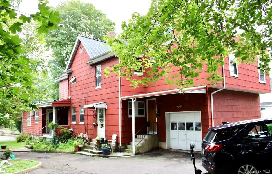 Property Photo:  41 Old Middletown Road  NY 10965 