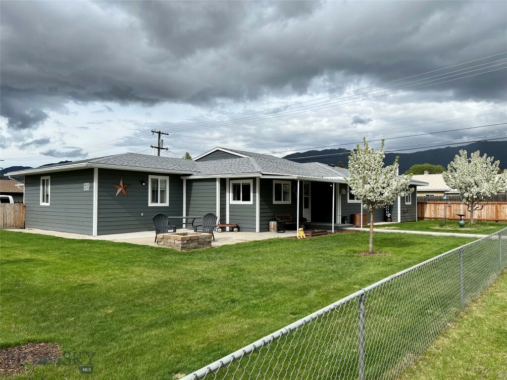 Property Photo:  3250 Paxson Avenue  MT 59701 