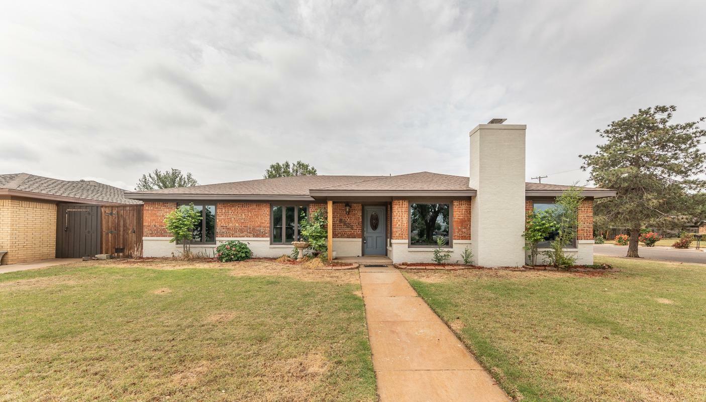 Property Photo: 5521 70th Place TX 79424