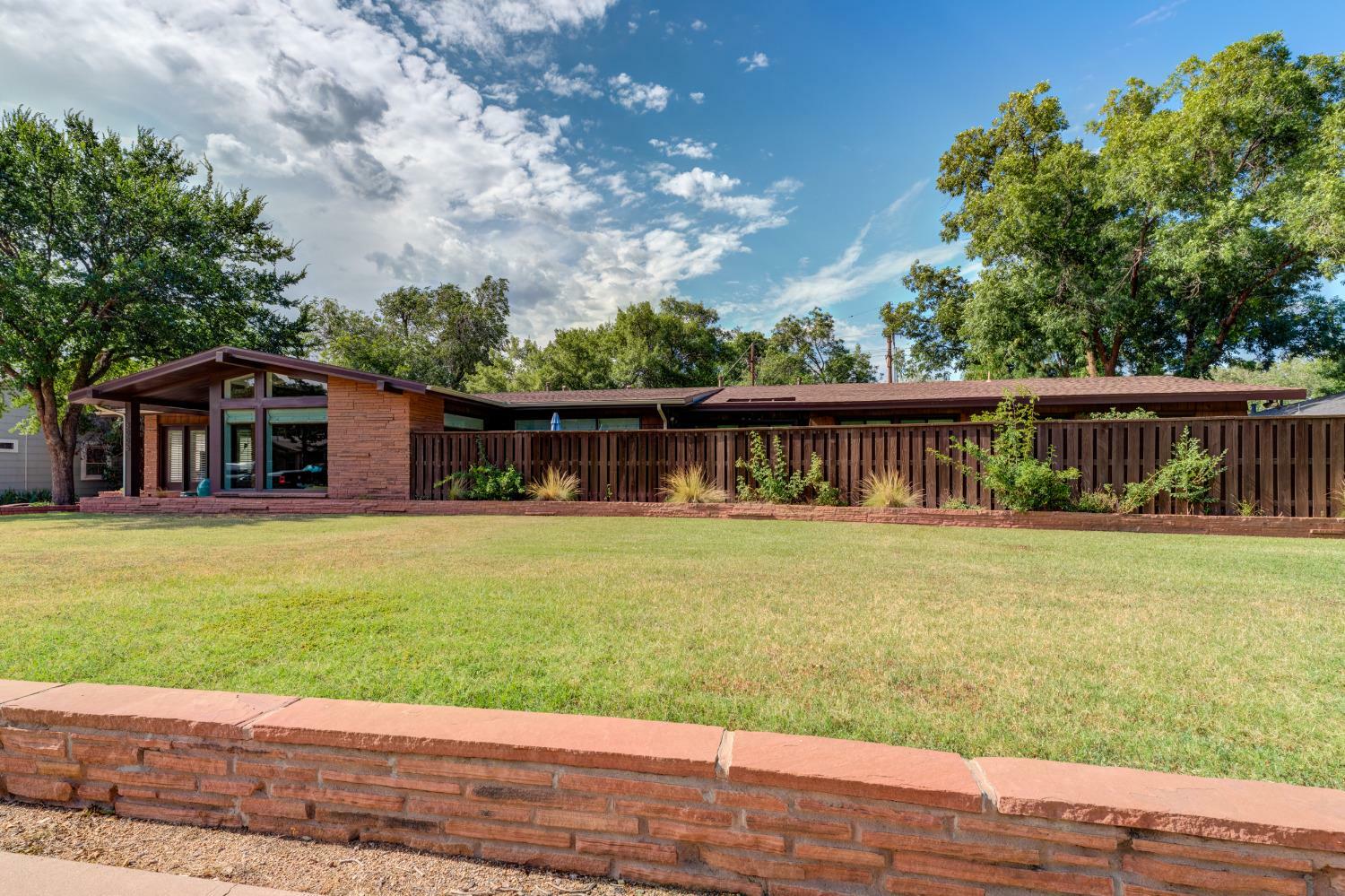 Property Photo: 3006 24th Street TX 79410