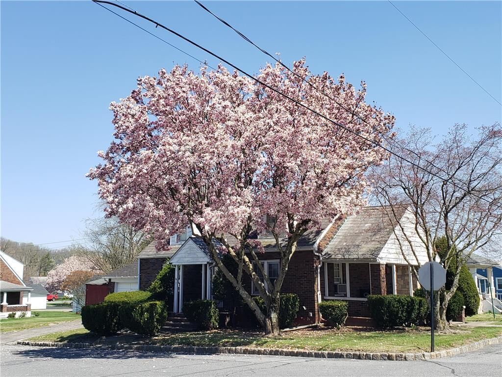 Property Photo: 1968 2nd Avenue PA 18063