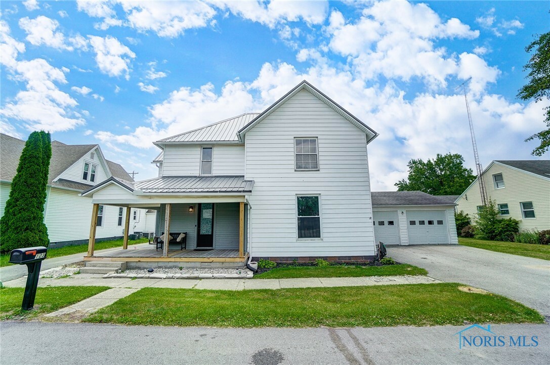 Property Photo:  123 W Liberty Street  OH 45814 