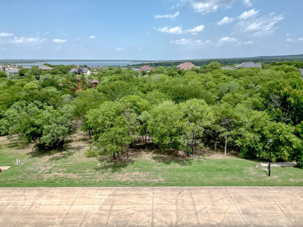 Property Photo:  1011 Lighthouse Court  TX 75104 