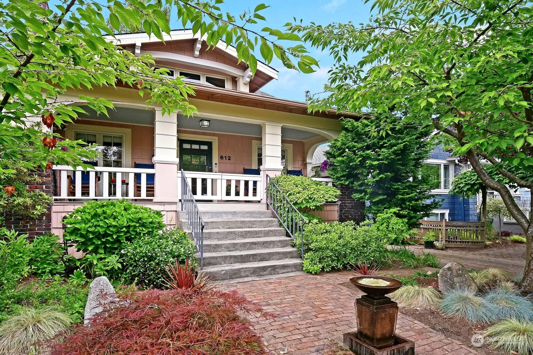 Property Photo: 612 N 47th Street WA 98103