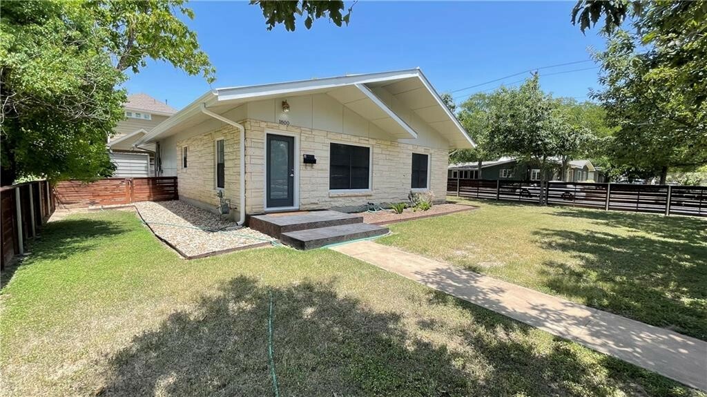 Property Photo: 1800 Richcreek Road A TX 78757
