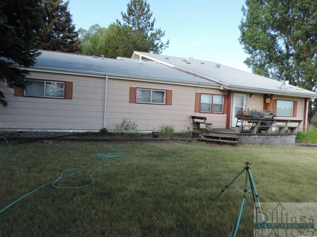 Property Photo: 9333 US Hwy 212 MT 59044