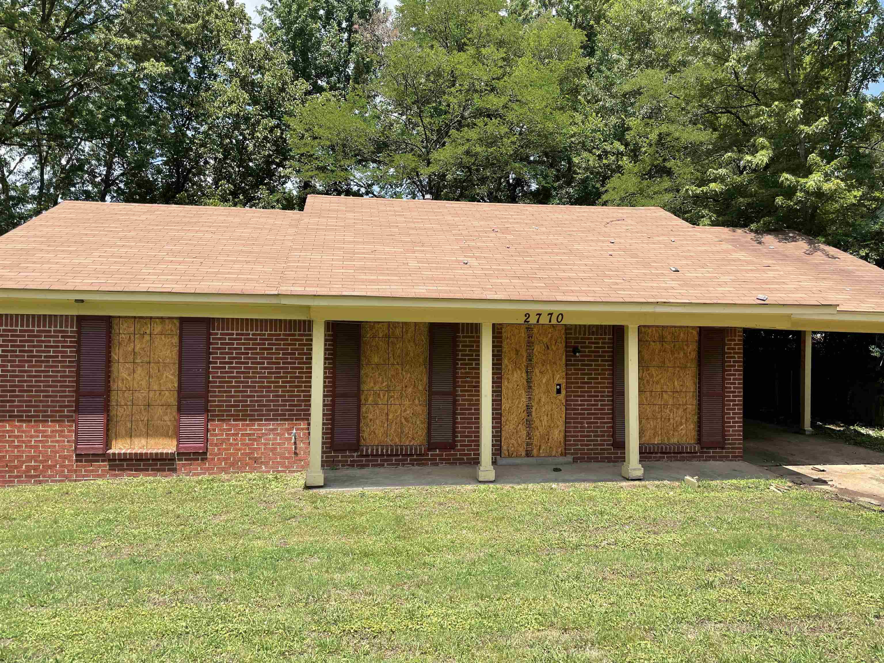 Property Photo:  2770 Dalewood Ave  TN 38127 