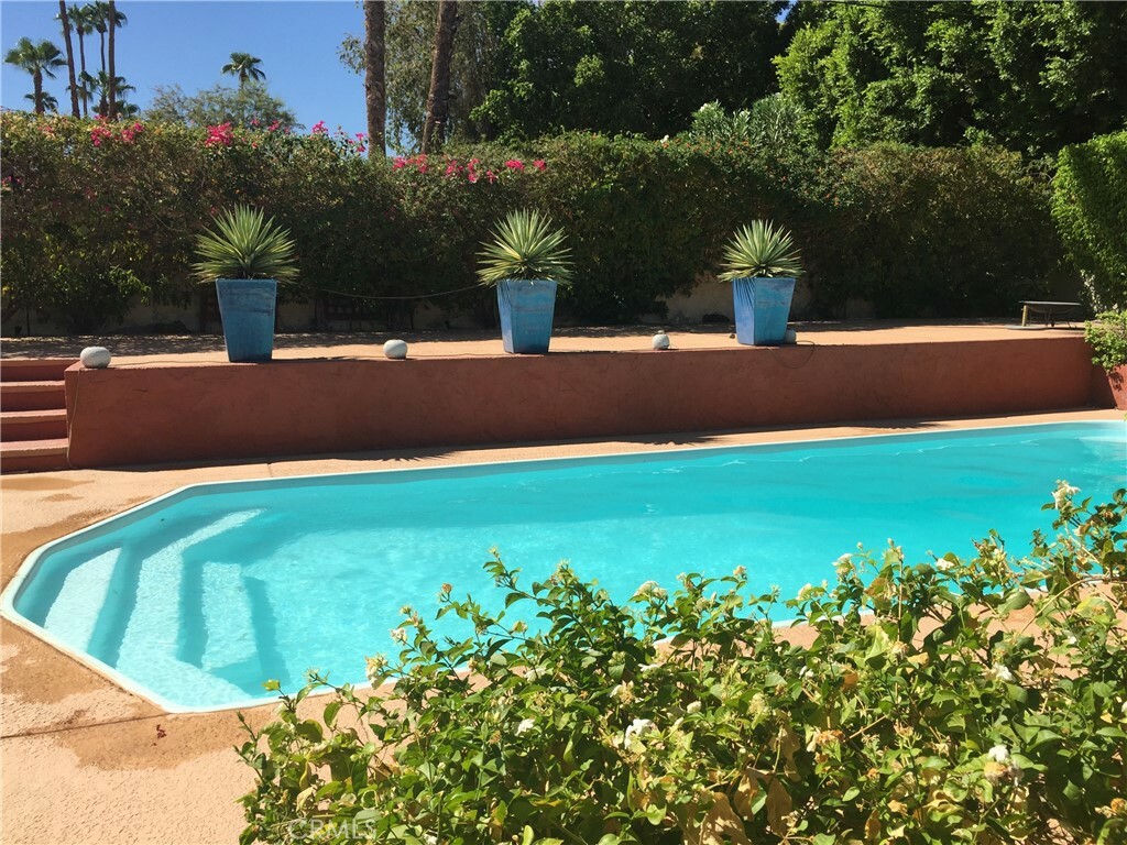 Property Photo: 72917 Willow Street CA 92260