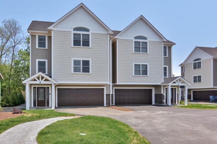 Property Photo: 128 High St 6 MA 01938