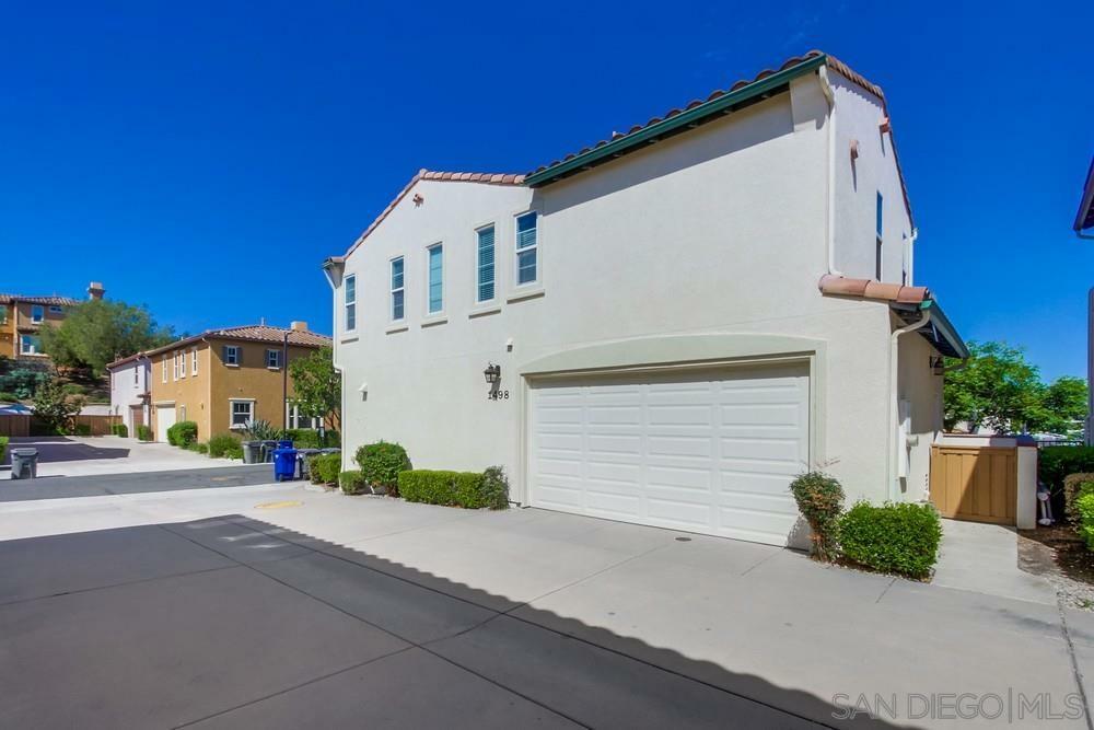 Property Photo:  1498 Mosaic Gln  CA 92029 