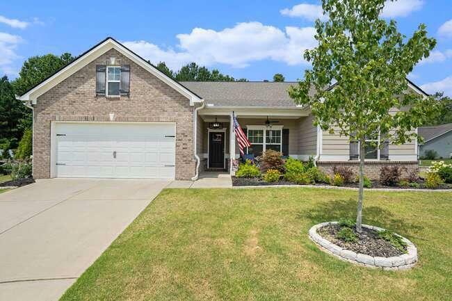 Property Photo:  174 Crown Pointe Drive  GA 30534 