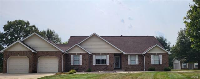 Property Photo: 3630 Sweet Briar Lane IL 62236