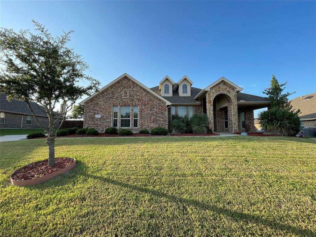 Property Photo: 1005 Wellington Drive TX 75154