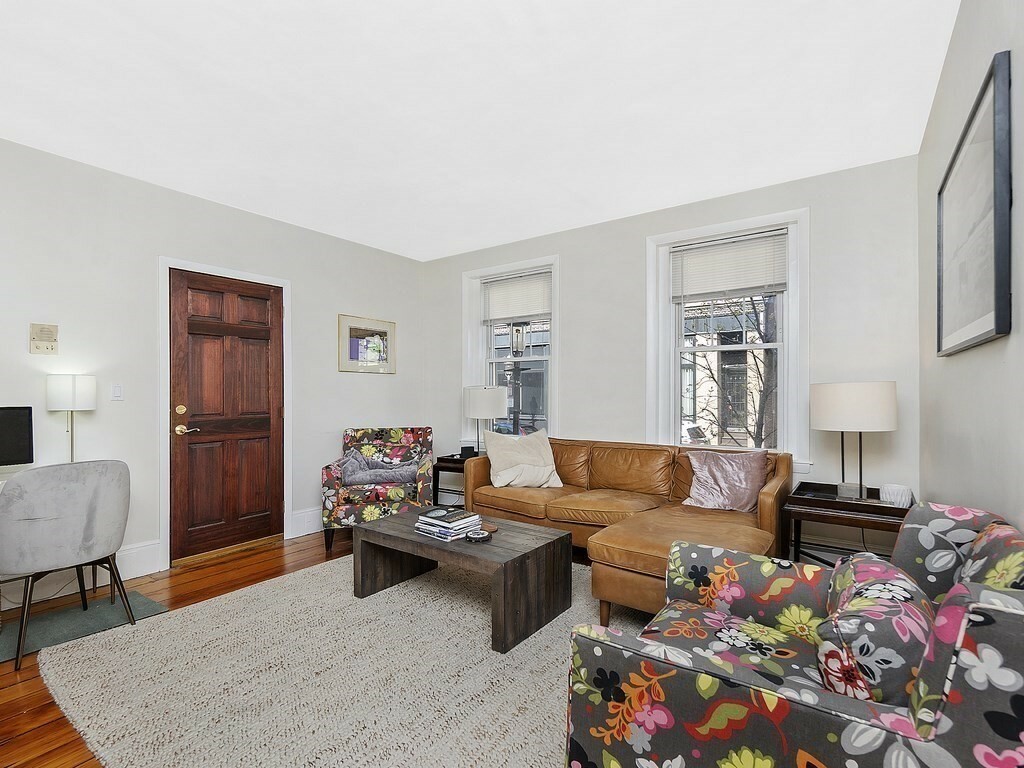 Property Photo:  15 Park Street 1  MA 02129 