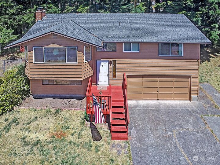 Property Photo:  361 Grandview Avenue  WA 98282 