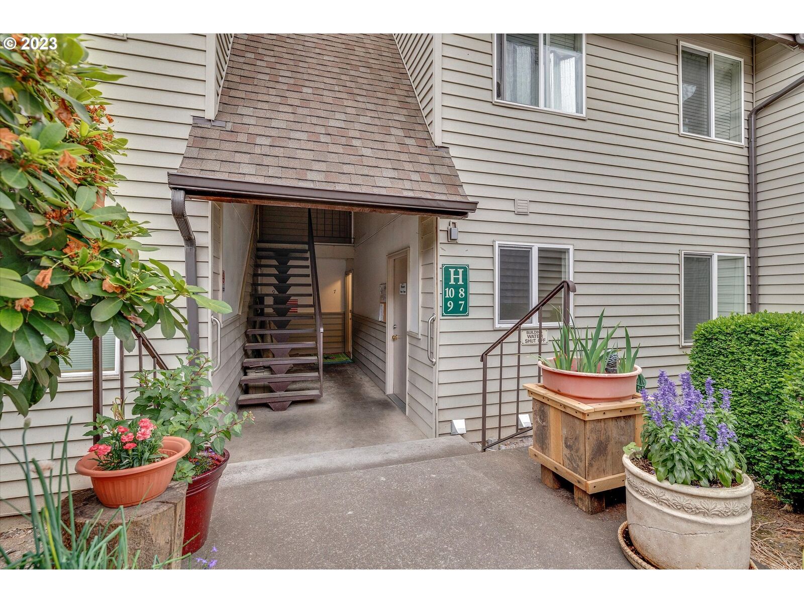 Home for sale in Gresham 200 SW Florence Ave, Gresham, OR 97080