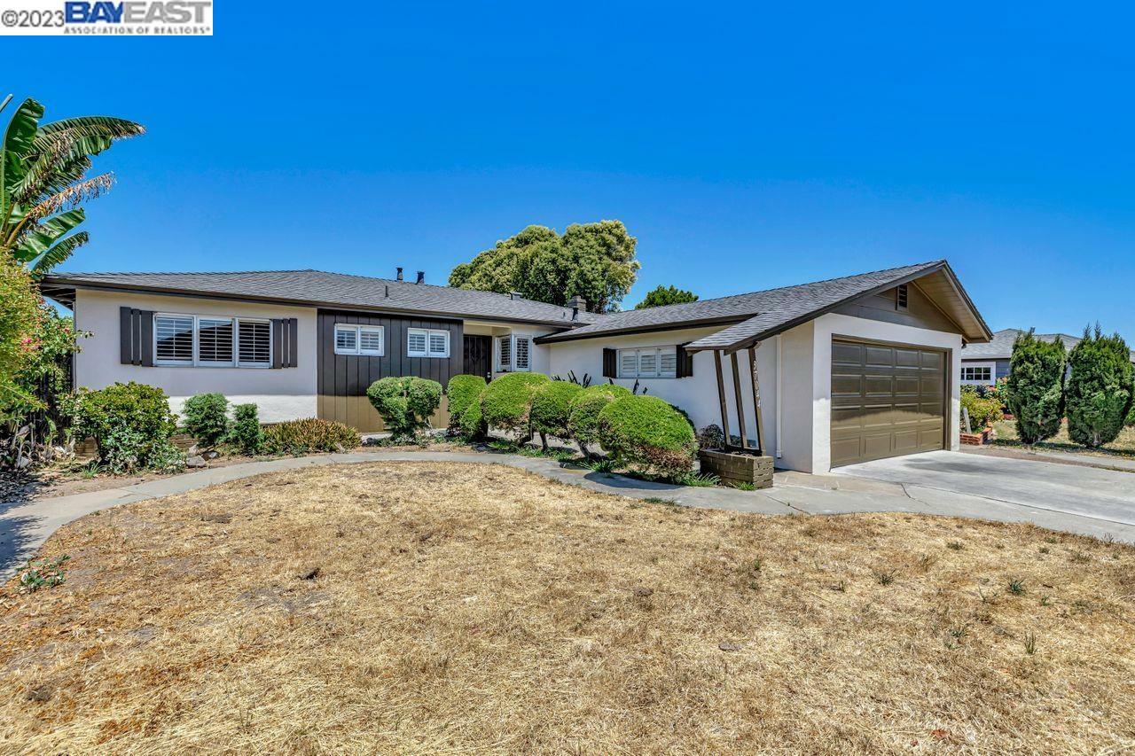Property Photo: 37044 Cedar Blvd CA 94560
