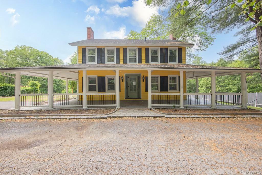 Property Photo:  147 Jaycox Road  NY 10516 