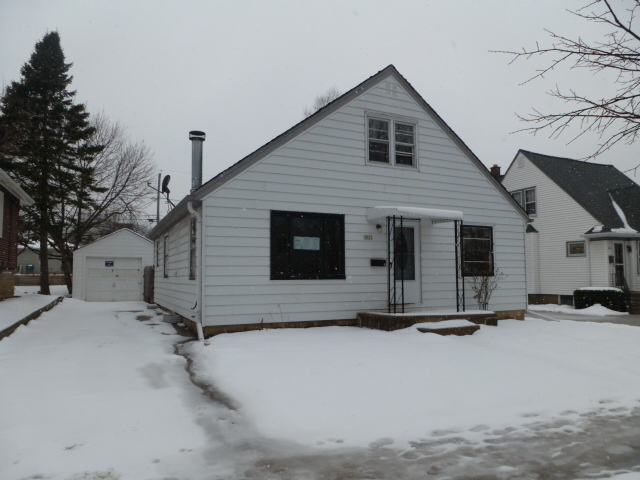 Property Photo: 3821 S Logan Ave WI 53207