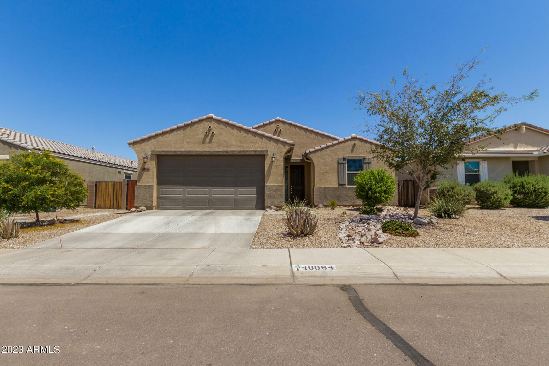 Property Photo:  40064 W Curtis Way  AZ 85138 