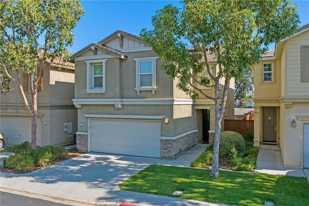 Property Photo:  1454 Kestrel Court  CA 92019 