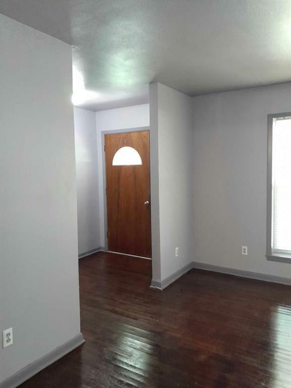 Property Photo:  603 E Market Street  TX 75147 