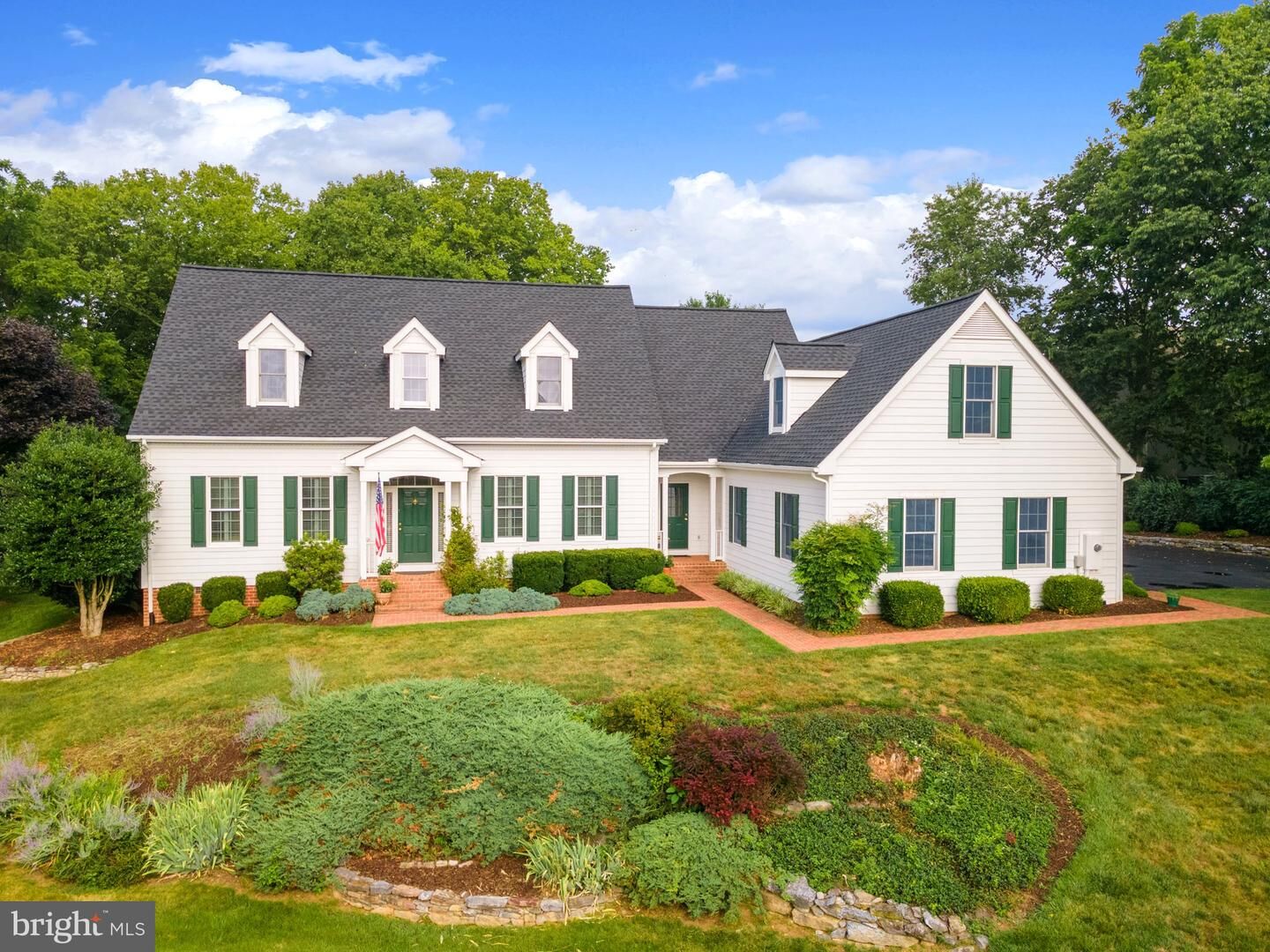 Property Photo:  260 S Tamarac Drive  WV 25443 